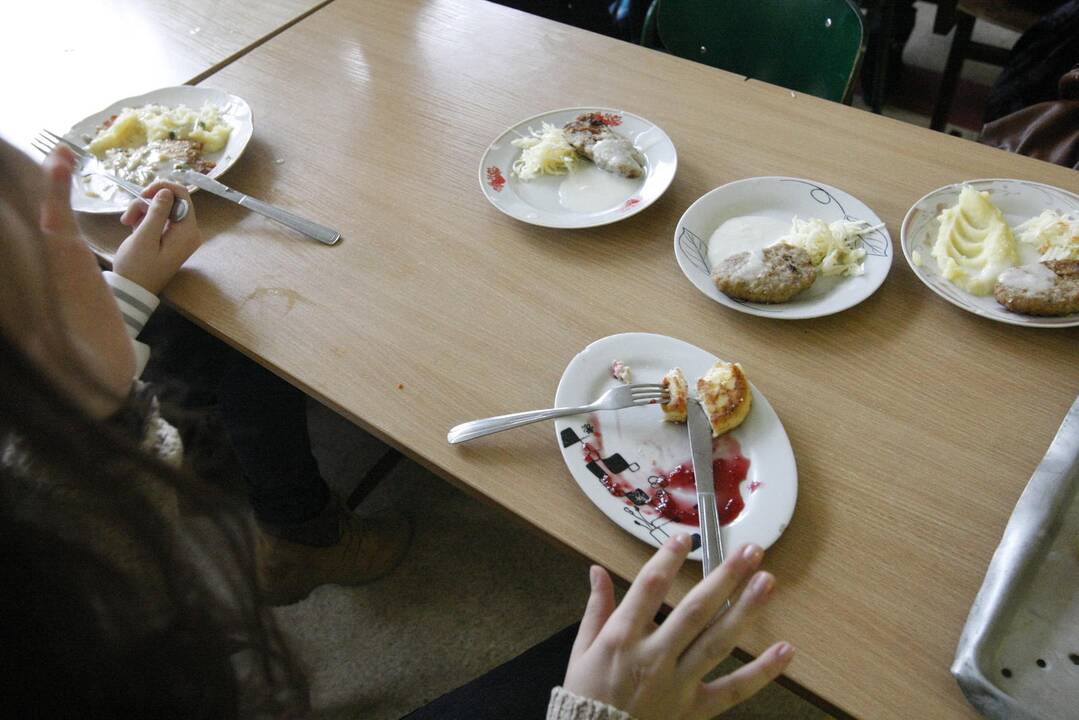 Į savivaldybę dėl nemokamo maitinimo kreipėsi mažiau paramos gavėjų bei jų atstovų nei pernai.