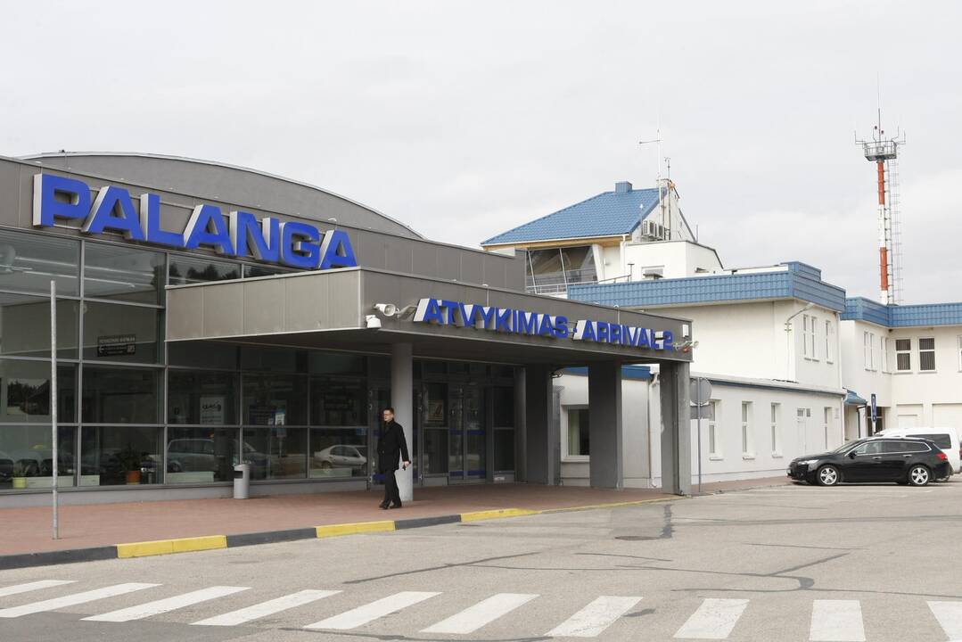 Palangos oro uostas pradėjo rekordinį vasaros sezoną