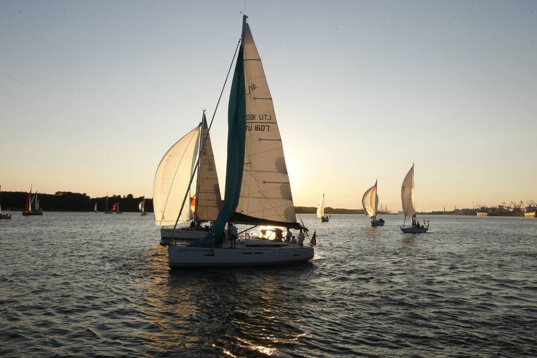 Uostamiestyje – "Švyturio Joninių nakties regata"