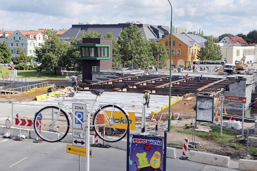 Darbai: kitą savaitę planuojama pradėti montuoti Pilies tilto pakėlimo mechanizmą.