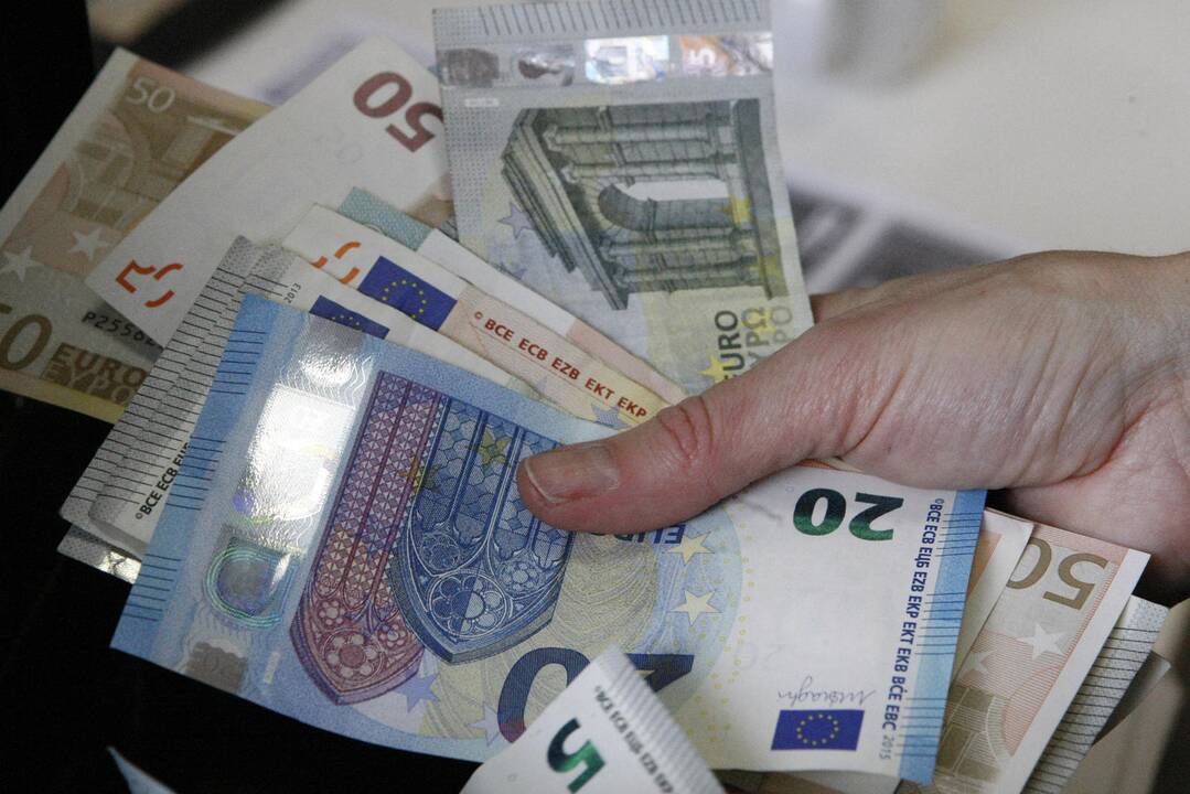 Iš buto Vilniuje pavogti keli tūkstančiai dolerių ir eurų