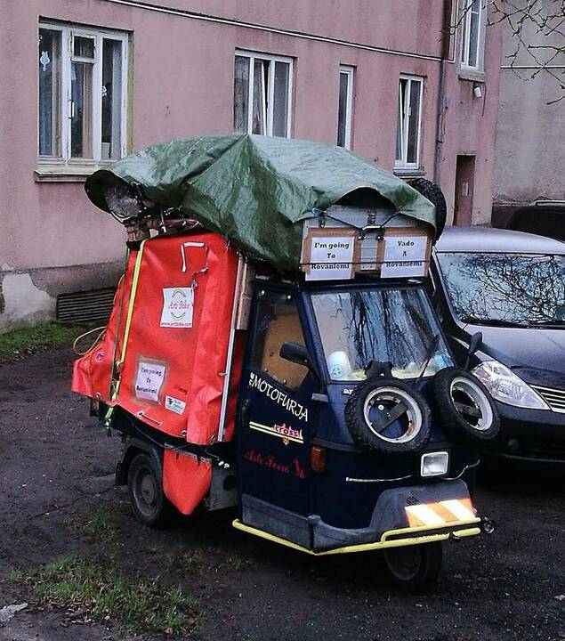 Maršrutas: italui nebaisu į Laplandiją važiuoti automobiliu, kuriame nėra net šildymo sistemos.