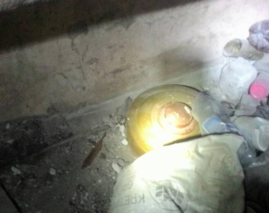 Daugiabutyje Šilutės rajone aptiko miną