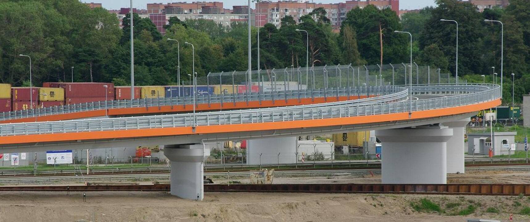 Pasiekimas: nuo uosto pusės atsiveria baigiama statyti nauja „Klaipėdos Smeltės“ estakada.