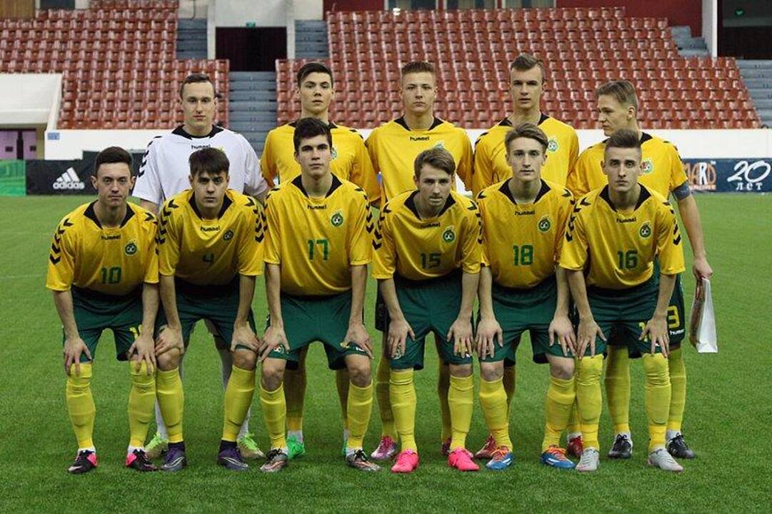 Lietuvos 17–mečių futbolo rinktinė pralaimėjo bosniams