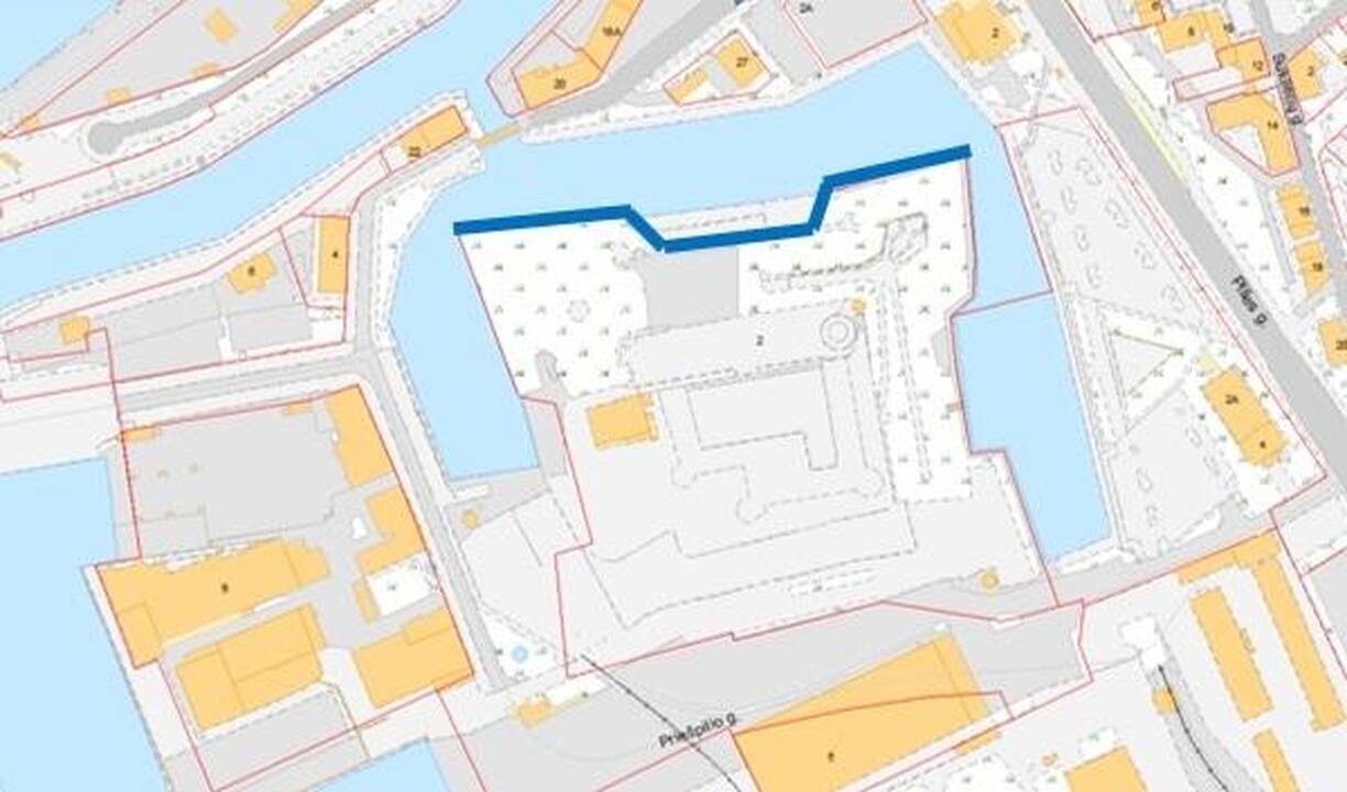 Vieta: istorinių laivų krantinė nesutvarkyta ir beveik nenaudojama.