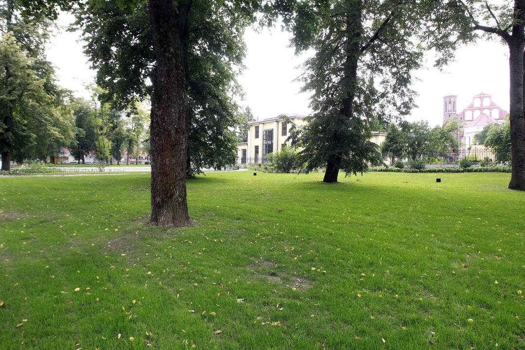 Žvilgsnis į netrukus atsidarysiantį Bernardinų sodą