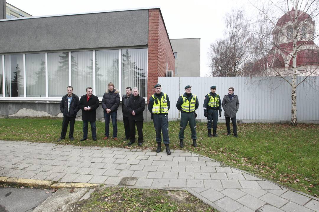 Mitingas už lietuviškų mokyklų išsaugojimą