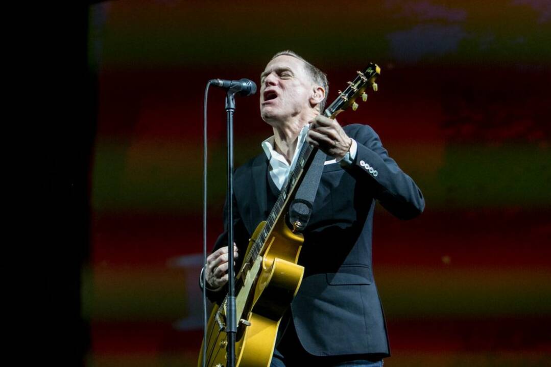 Koncertas Bryan Adams "Get up tour"