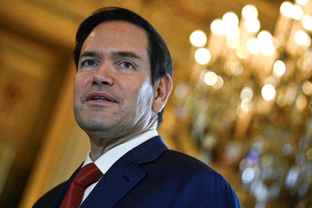Markas Rubio rusų užsienio ministrui Lavrovui: derybos dėl Ukrainos Paryžiuje teikia vilčių