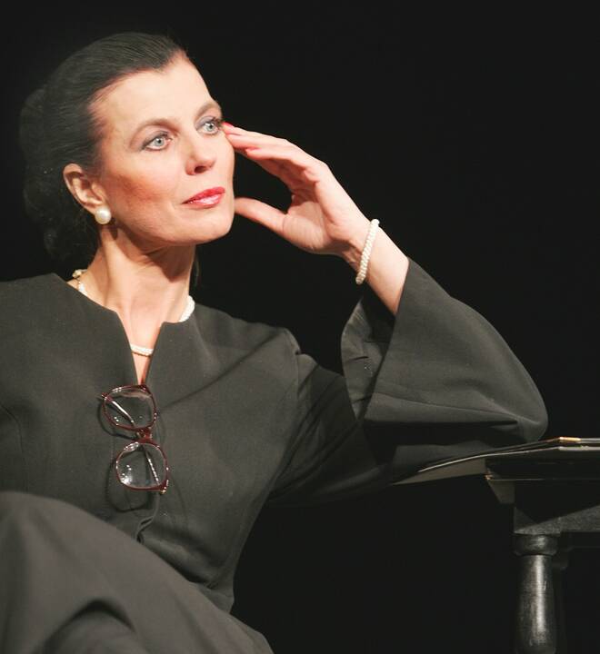 Su meile: P. Kovas, įteikė žmonai dovaną – kelionę į Atėnus, į neseniai šiame mieste atidarytą M. Callas muziejų.