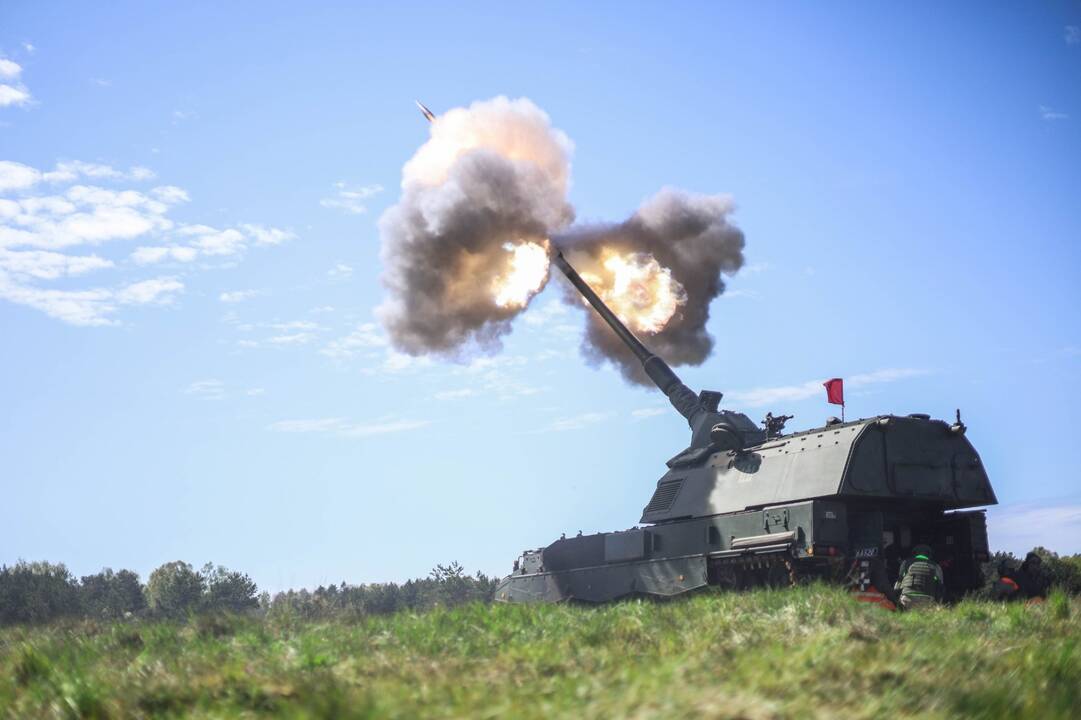 Trijuose poligonuose vyks karinės pratybos „Ugninis griausmas“