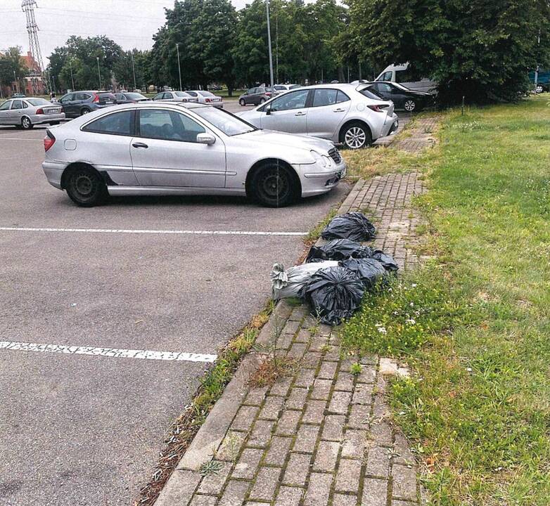 Greitai: ilgą laiką pamėgtoje kemperių stovėjimo aikštelėje netrukus bus įrengti per naktį stovėti draudžiantys ženklai.