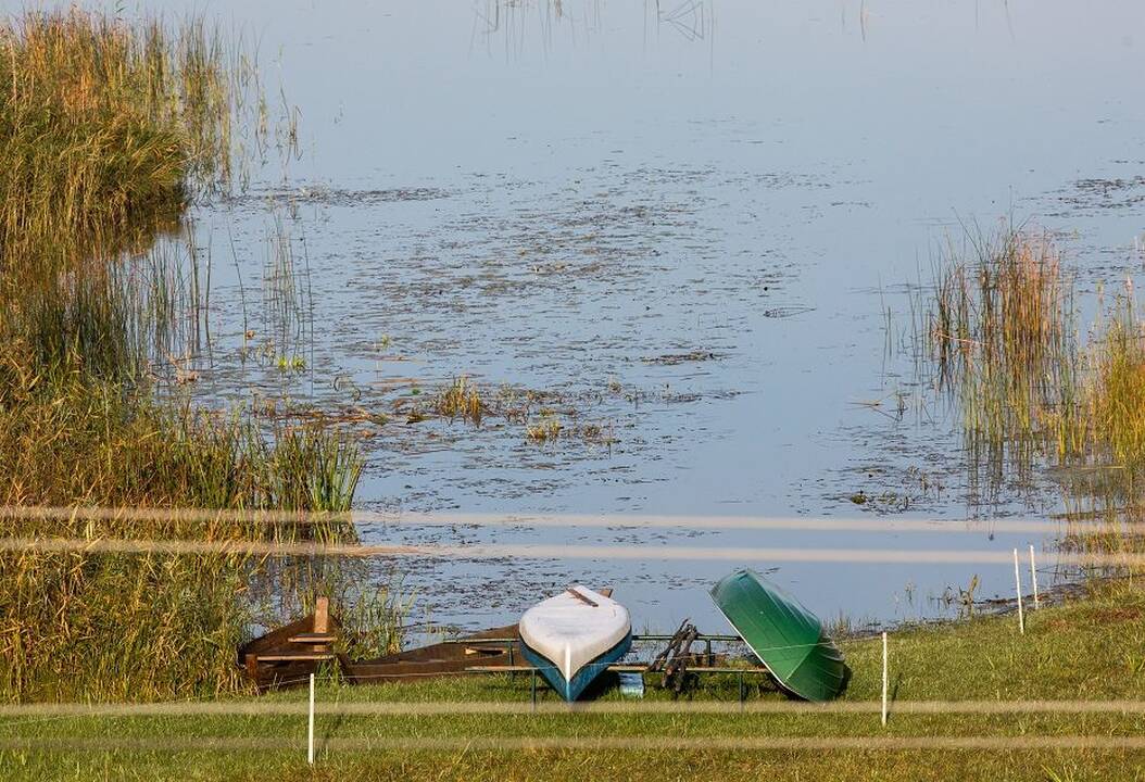 Incidentas prie Žaltyčio ežero: nepažįstamas asmuo panardino vyrą po vandeniu