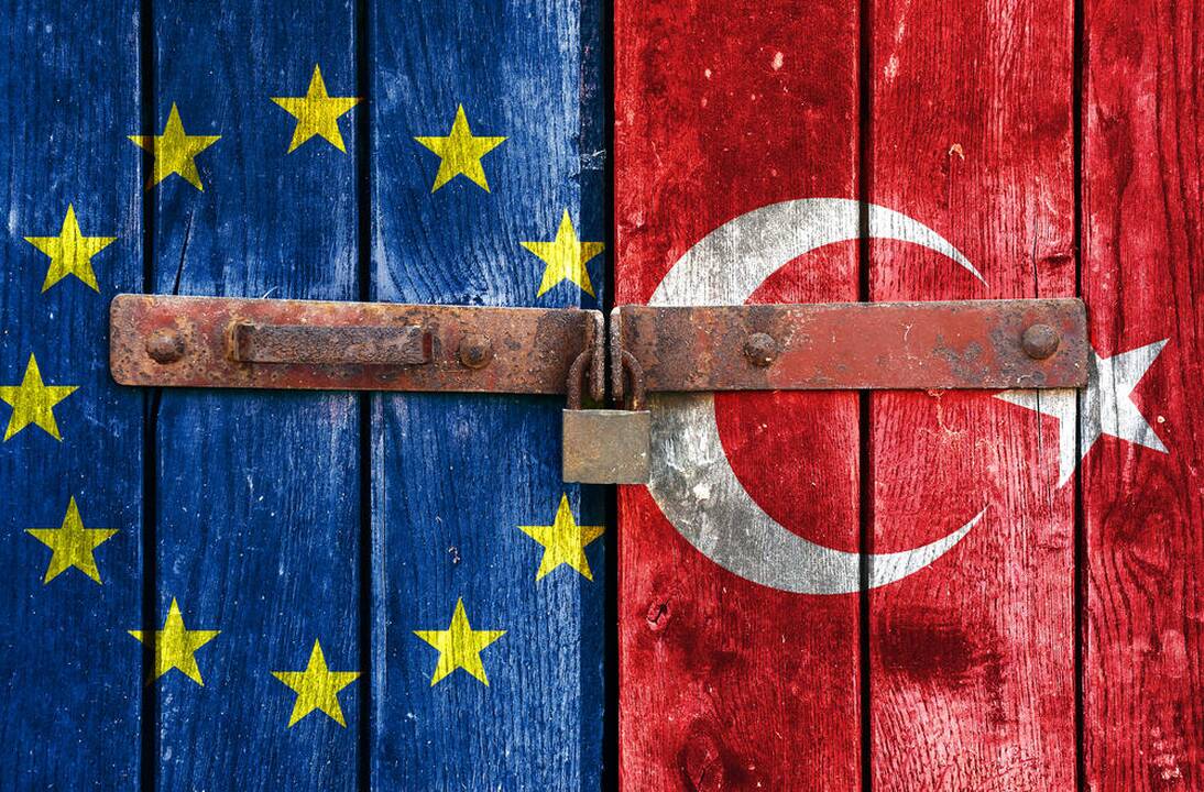 Turkijoje atsistatydino į skandalą patekęs ekonomikos ministras