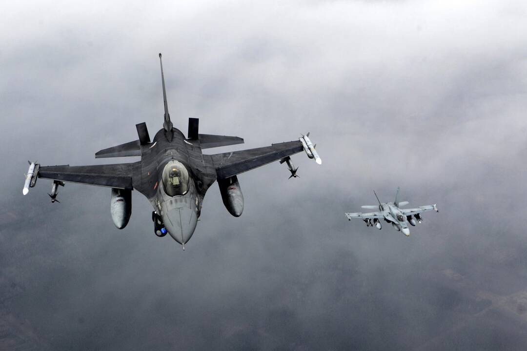Britų aviatorius stebina rusų aktyvumas Baltijos oro erdvėje