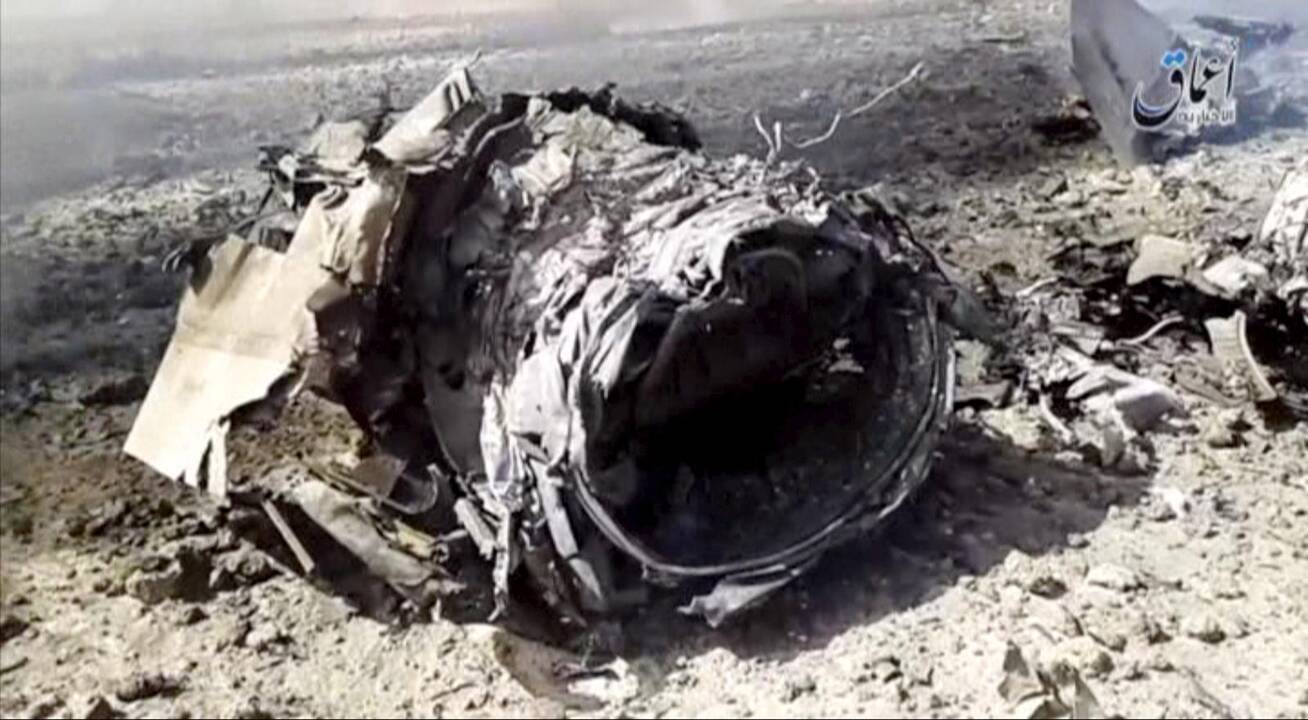 IS teigia numušusi Sirijos vyriausybės pajėgų lėktuvą ir sučiupusi jo pilotą