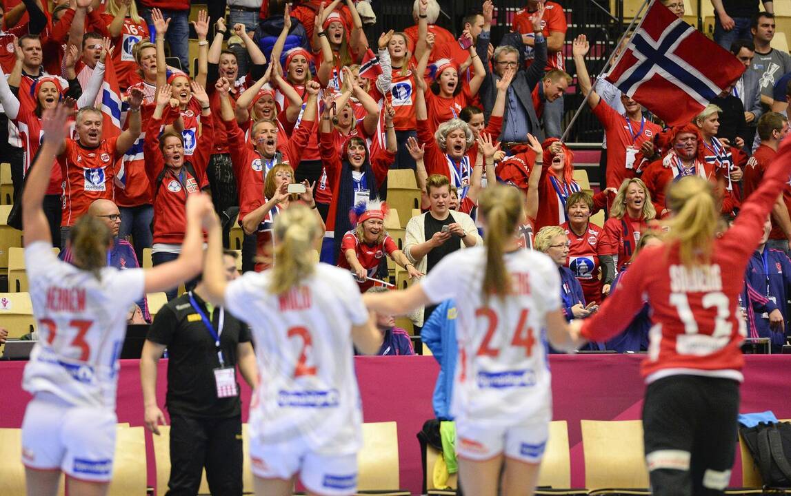 Pasaulio moterų rankinio pirmenybių finale žais Olandija ir Norvegija