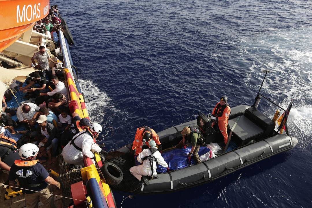Kelionė į Europą baigėsi tragedija: nuskendo dvi sirų mergaitės