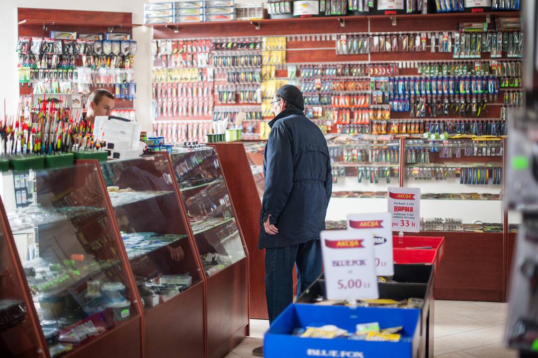 Kaunietis ryžosi atidaryti žūklės reikmenų parduotuvę
