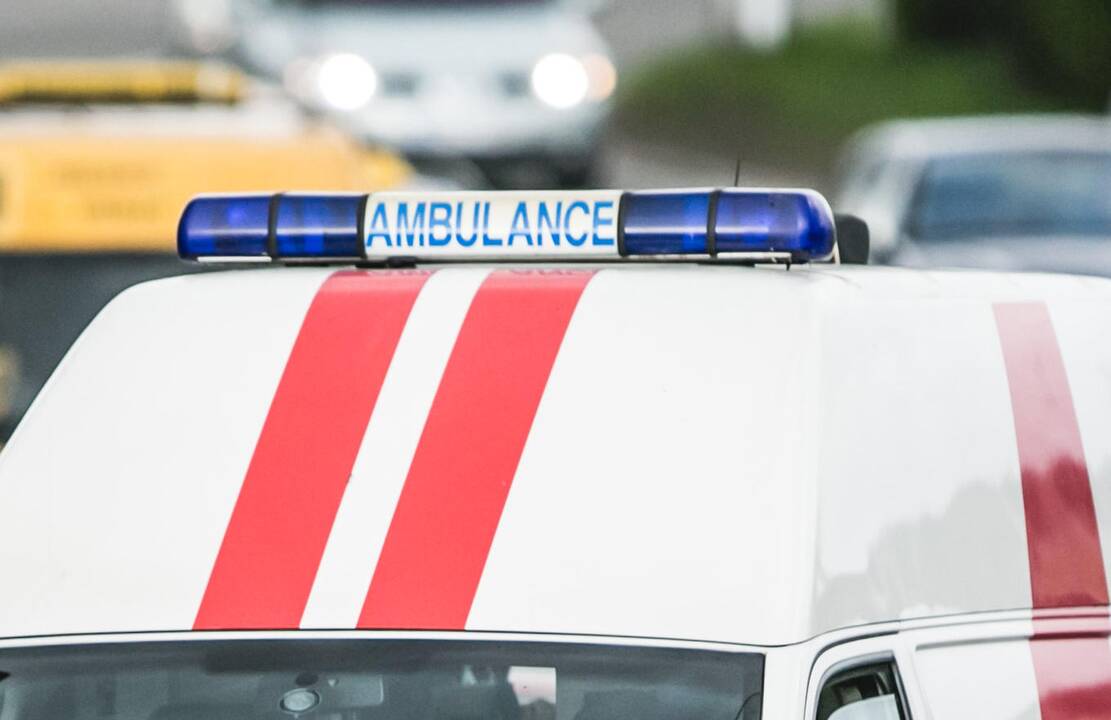 Šiauliuose automobilis partrenkė dvi dviračiais važiavusias mergaites