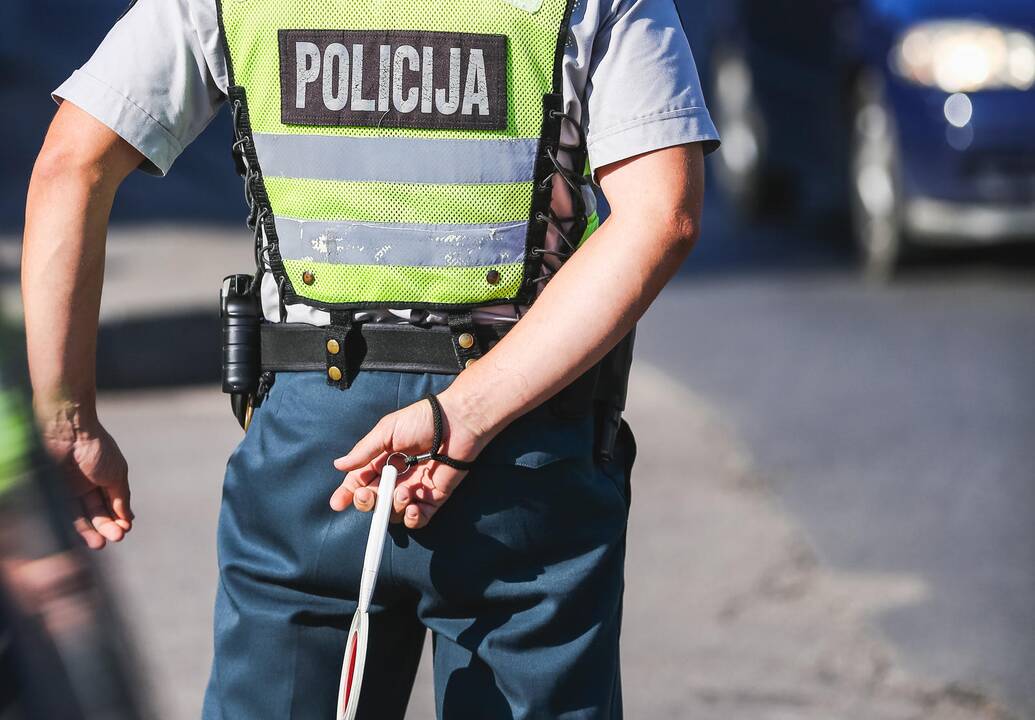 Girtas policijos kriminalistas sumušė buvusią žmoną