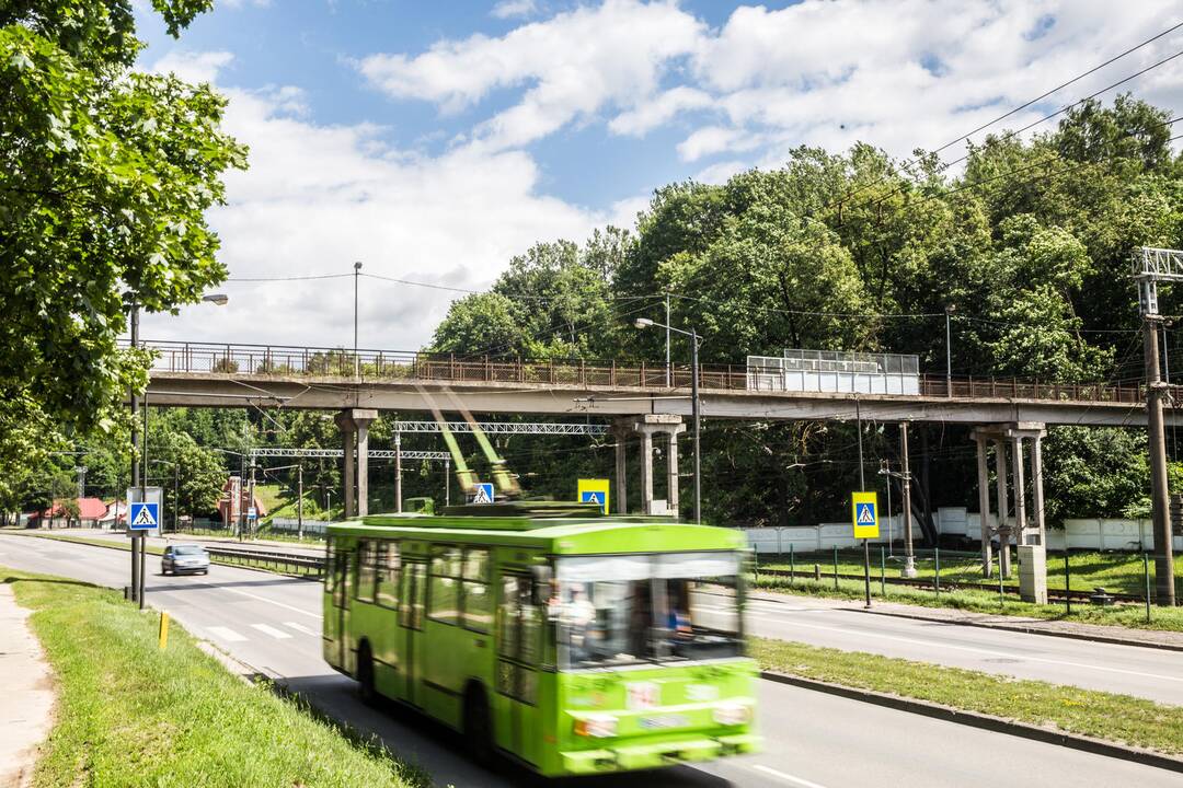 Nesaugu: Tunelio gatvės perėja nesaugi, todėl dar šiemet bus apšviesta.