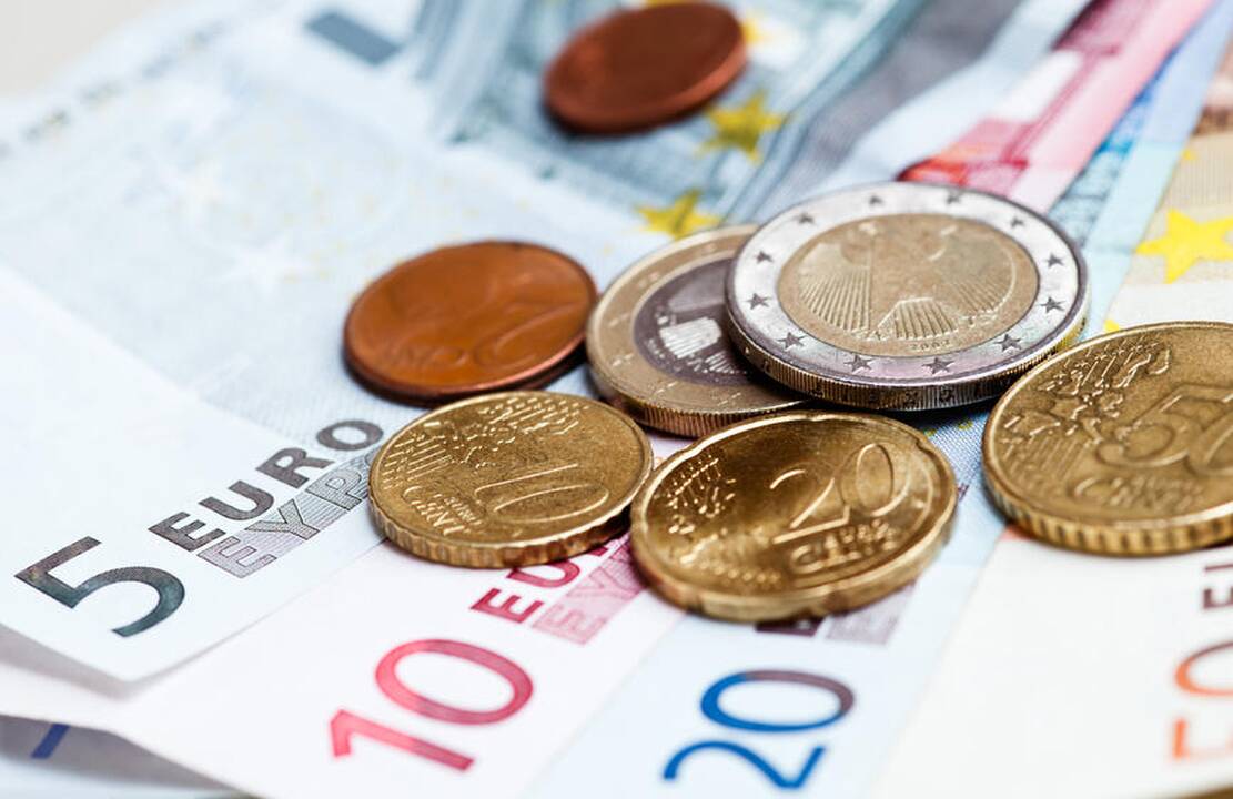 Pirmoji diena, kai Lietuvoje cirkuliuoja tik eurai