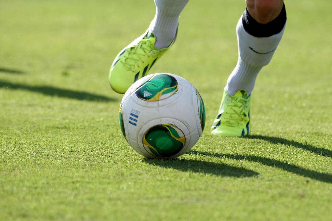 „Jonavos“ futbolo klubas prisiviliojo Lietuvos rinktinės žaidėją