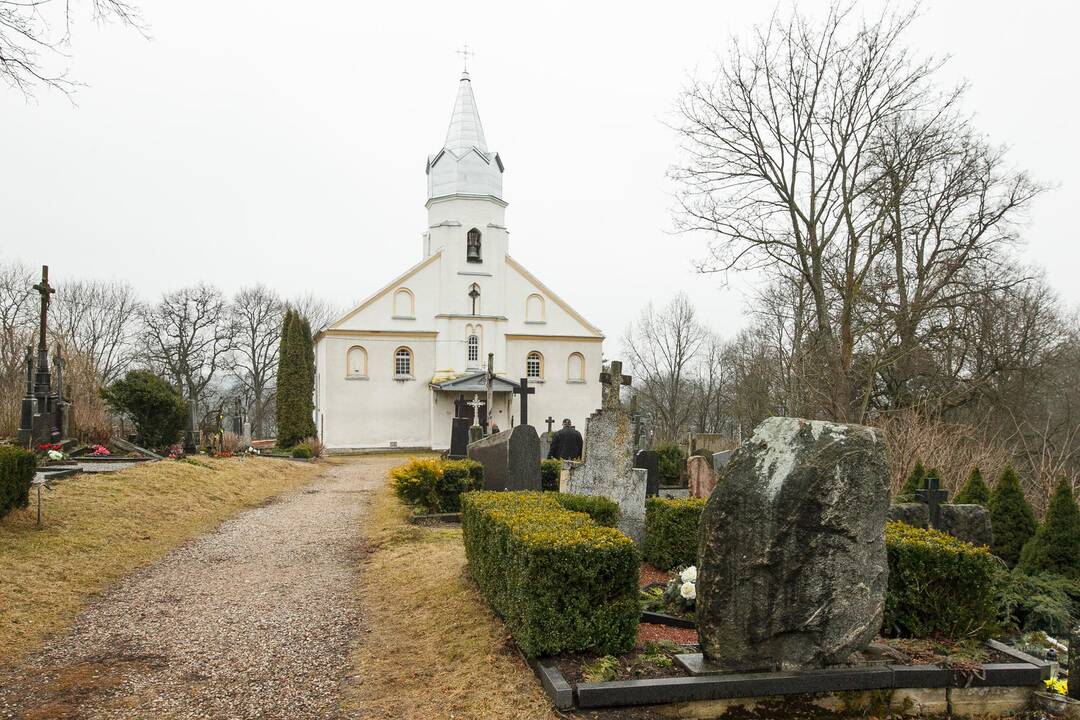 Lapių bažnyčios šlaitas