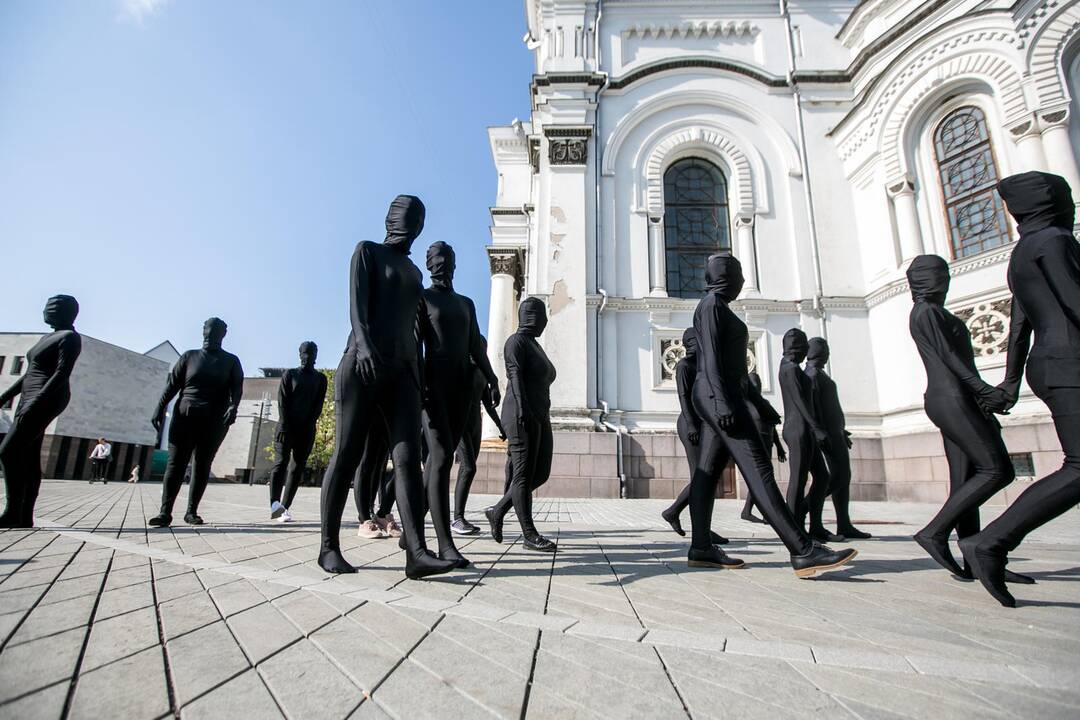 Į savižudybių prevenciją – nekasdieniu žvilgsniu