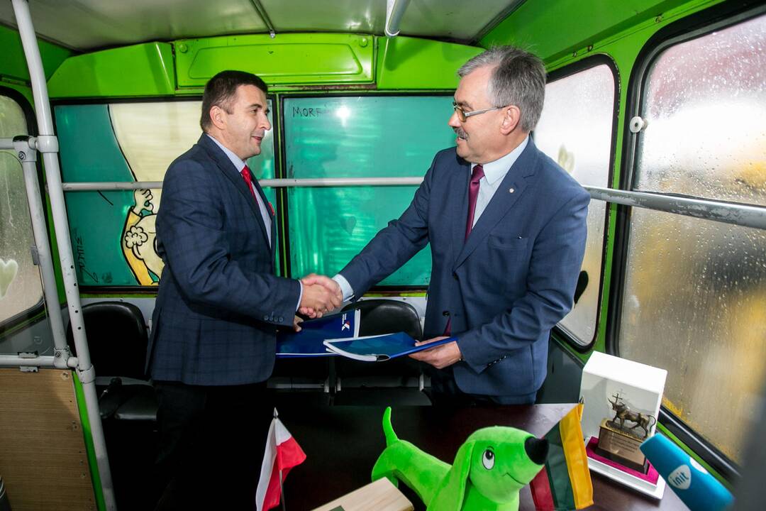 Pasirašyta sutartis dėl naujų troleibusų Kaune