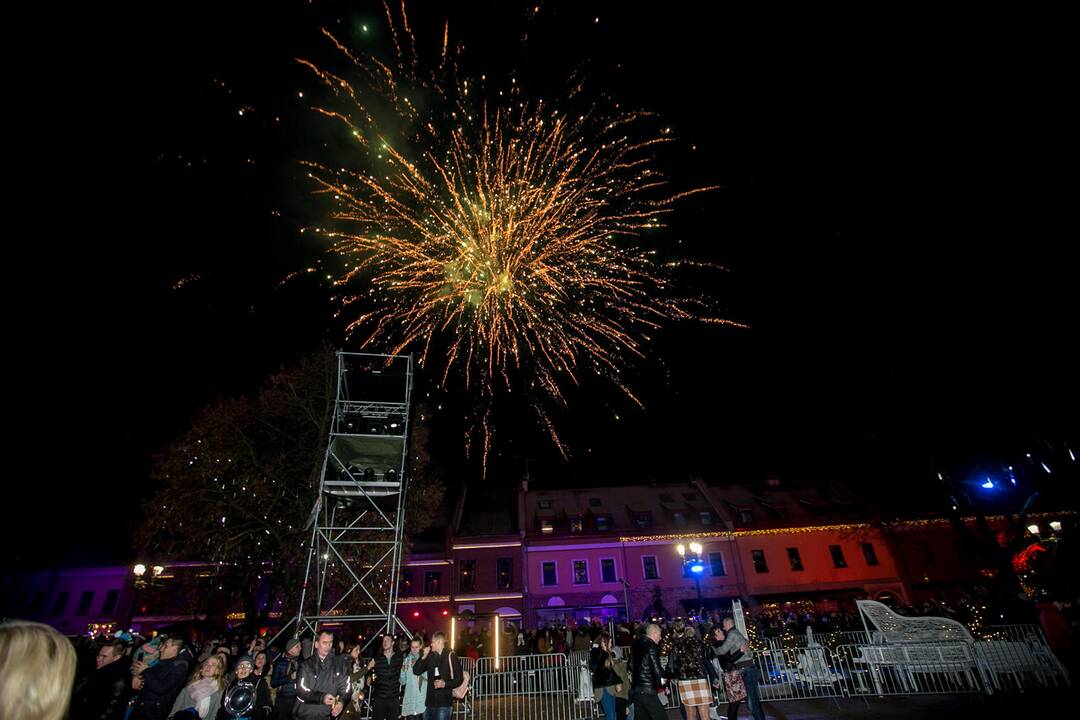 Kaunas sutinka 2019 metus
