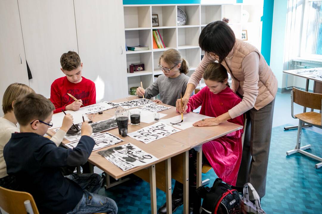 Kaligrafijos pamoka J.Dobkevičiaus progimnazijoje