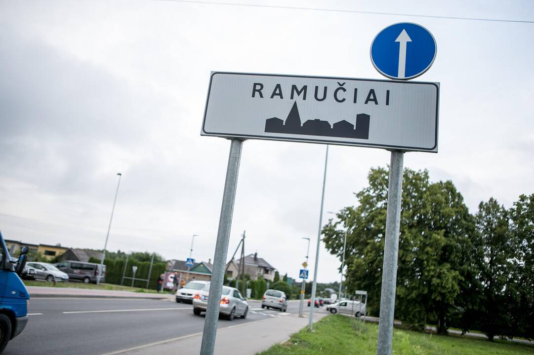 Protesto akcija prieš sunkiasvorius automobilius