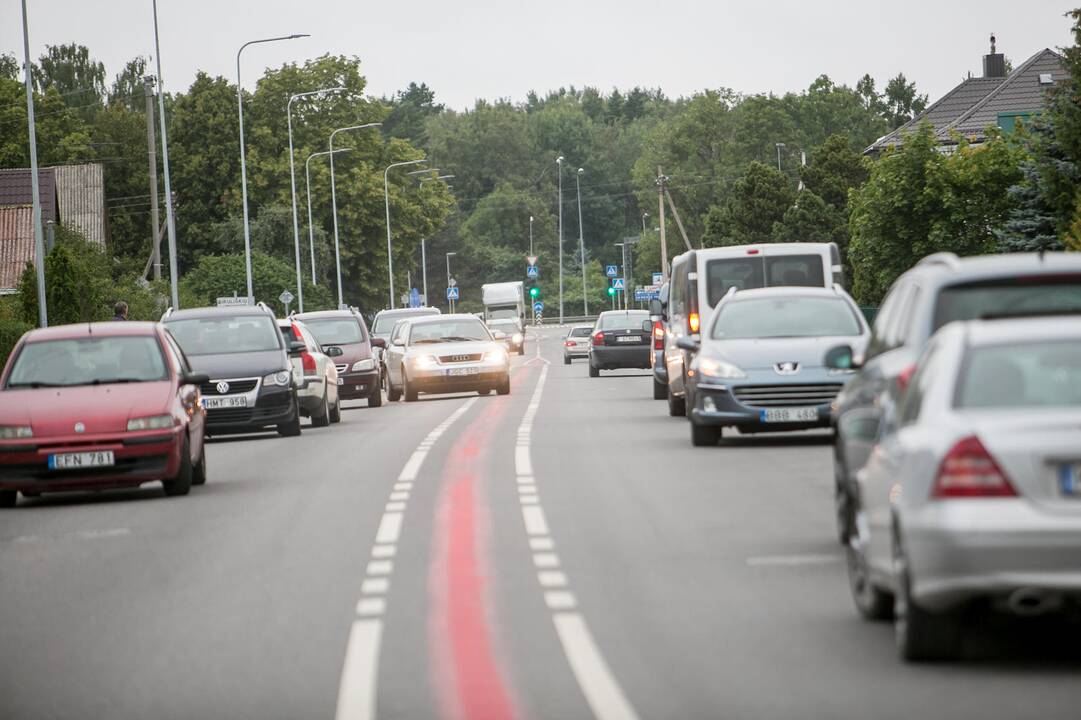 Protesto akcija prieš sunkiasvorius automobilius