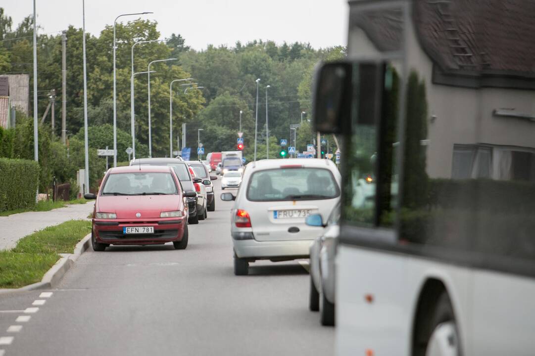 Protesto akcija prieš sunkiasvorius automobilius