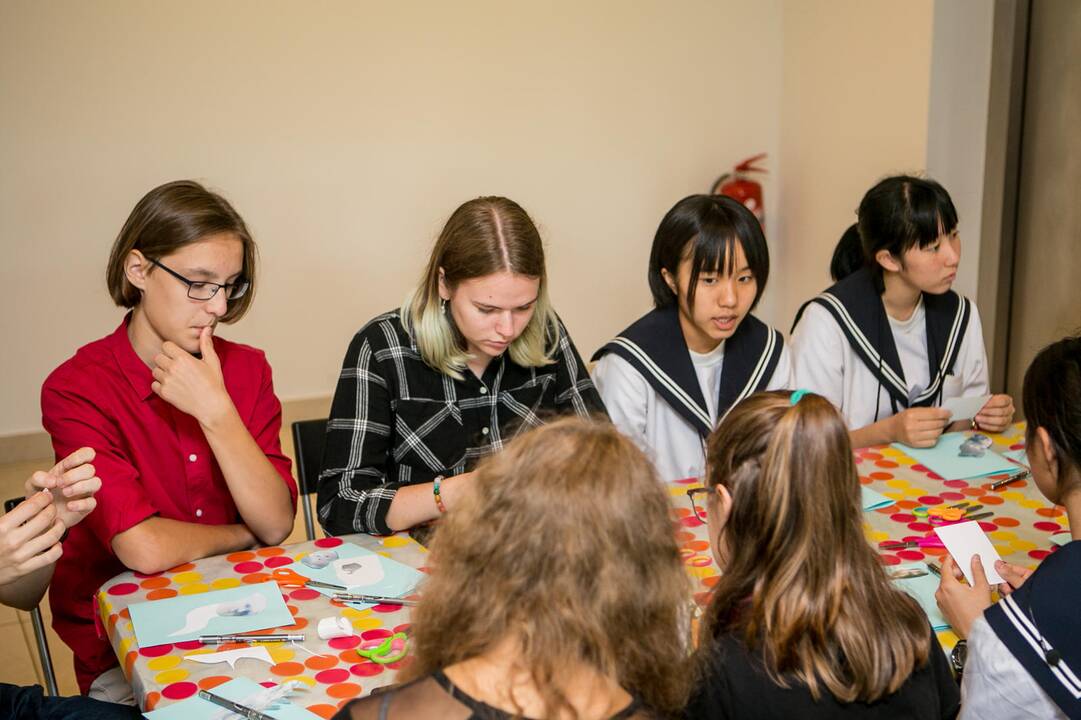 Debesų edukacija