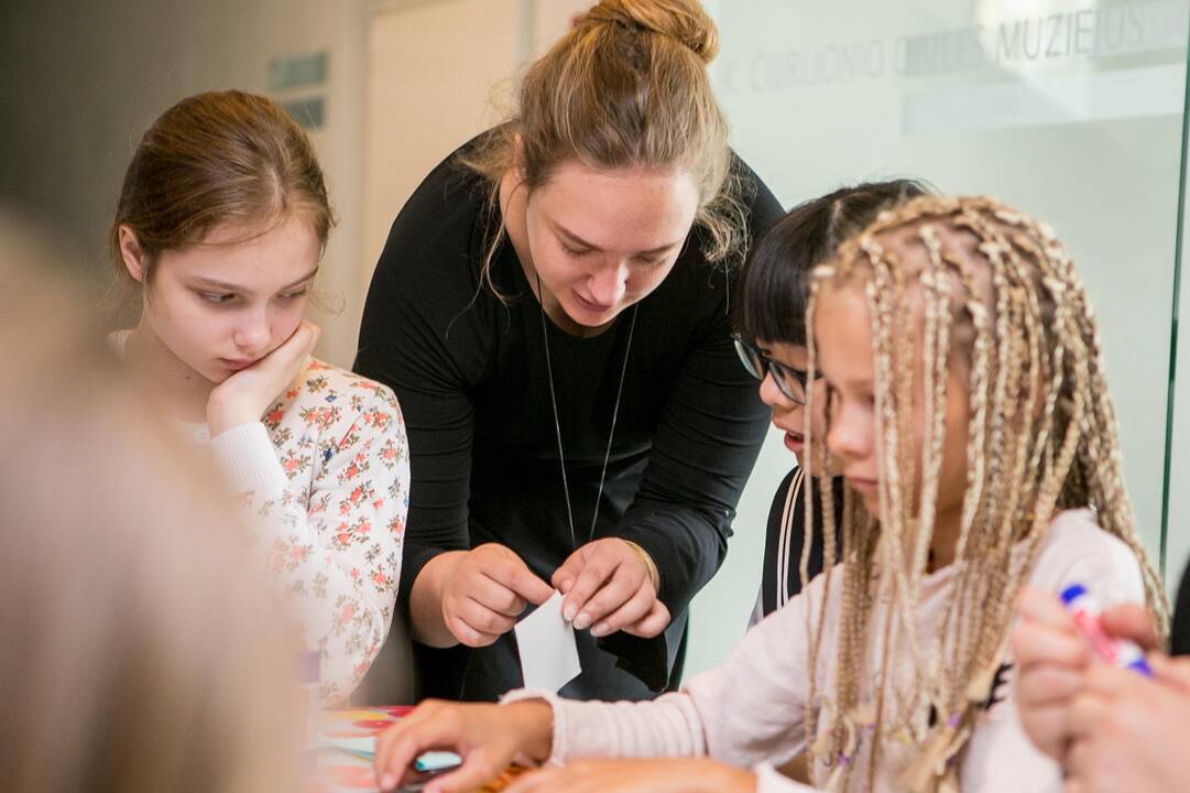 Debesų edukacija