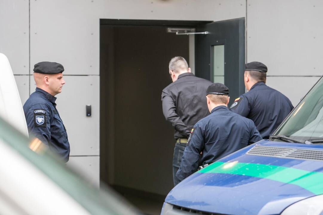 Į teismą atvesti įtariami D. Bugavičiaus žudikai