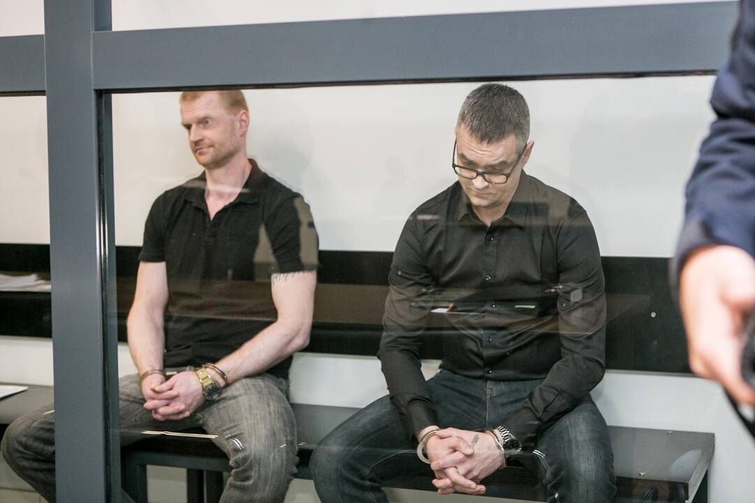 Į teismą atvesti įtariami D. Bugavičiaus žudikai