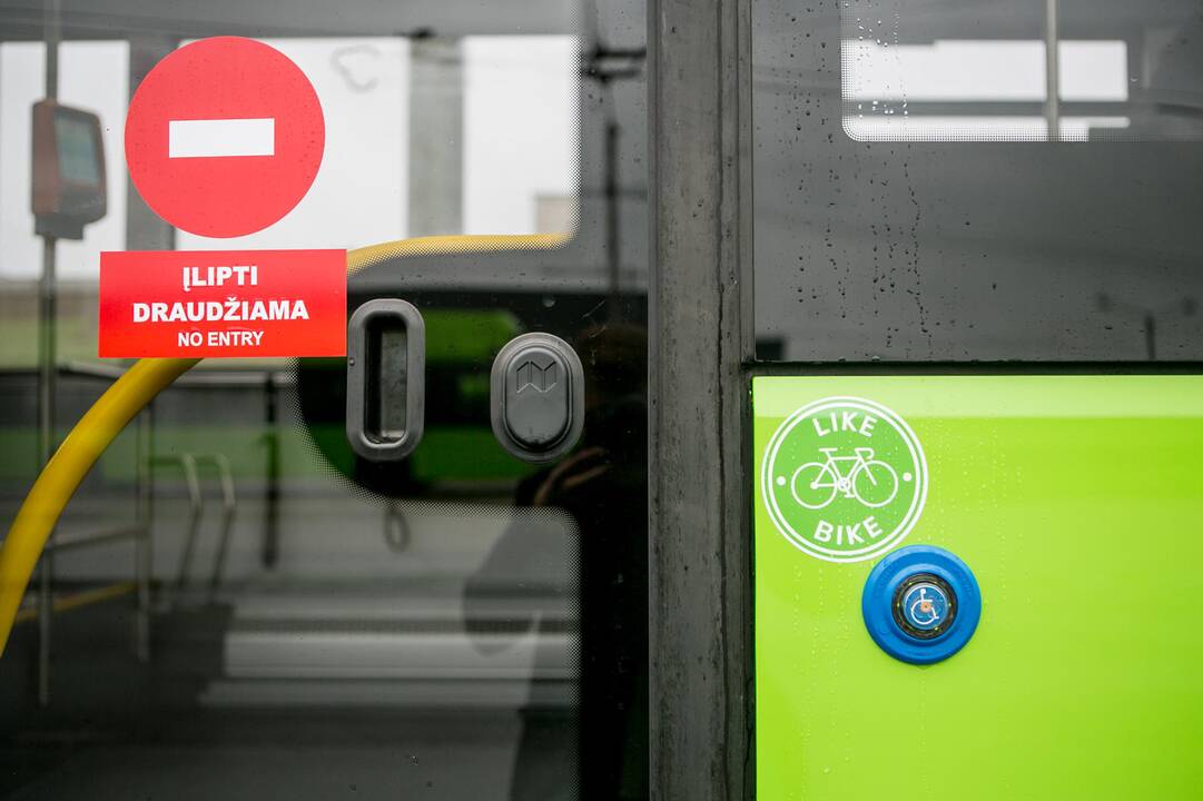 Kaune pristatyti naujieji troleibusai
