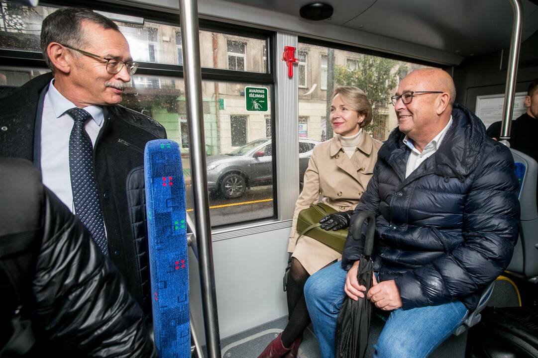 Kaune pristatyti naujieji troleibusai
