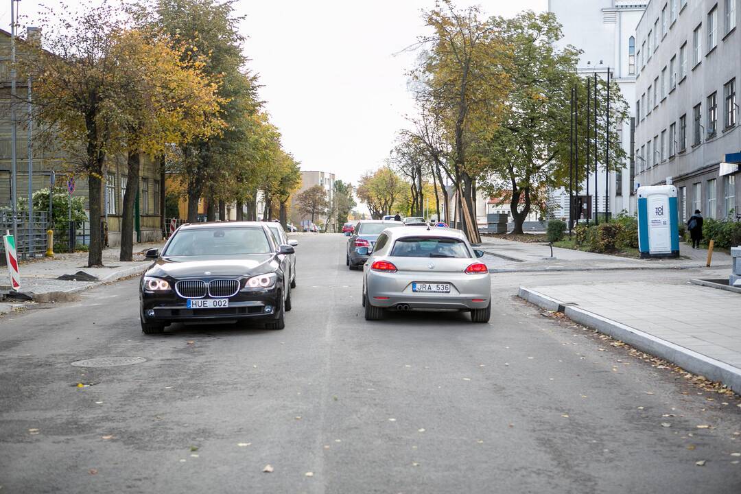 Po remonto atnaujintas eismas Žemaičių gatvės įkalne