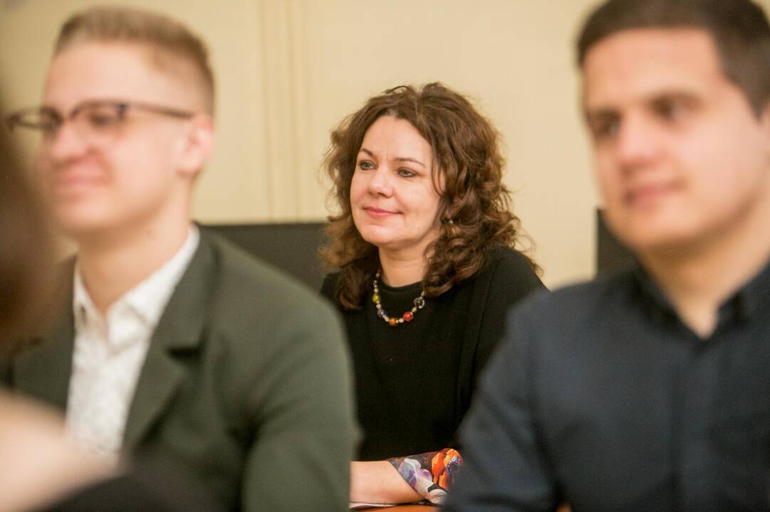 Aukštųjų kursų 100-metis Maironio universitetinėje gimnazijoje