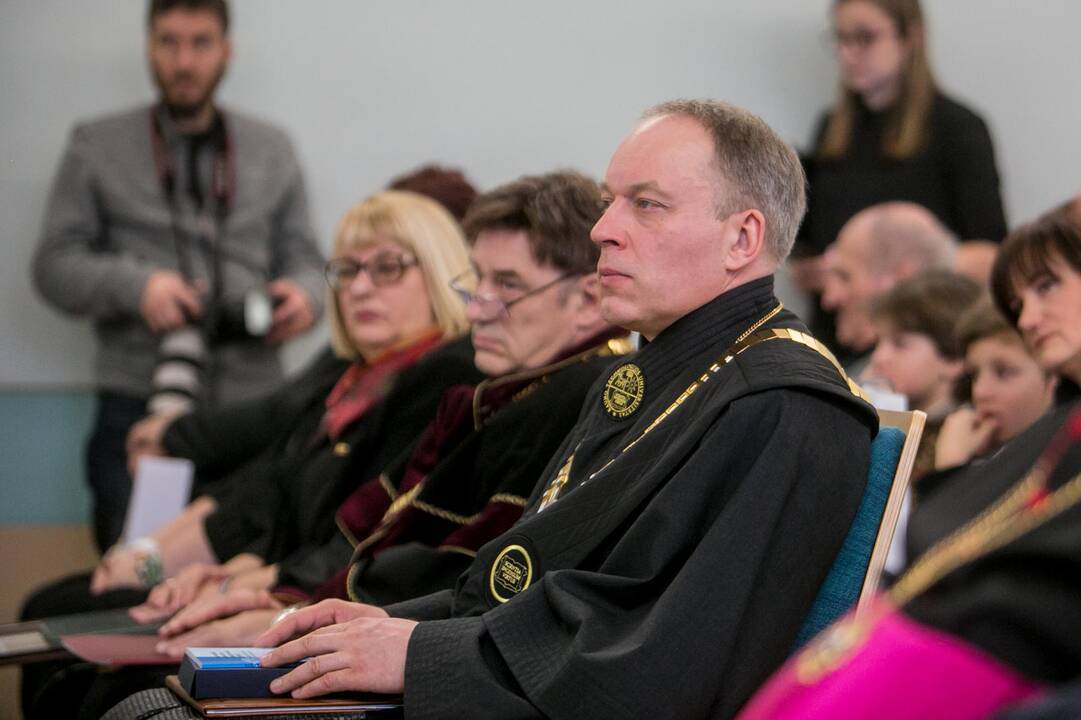 Aukštųjų kursų 100-metis Maironio universitetinėje gimnazijoje
