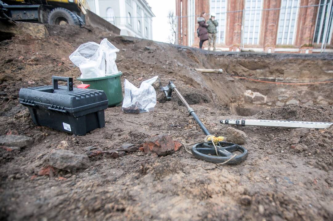 Archeologiniai radiniai šalia Šv.Jurgio bažnyčios