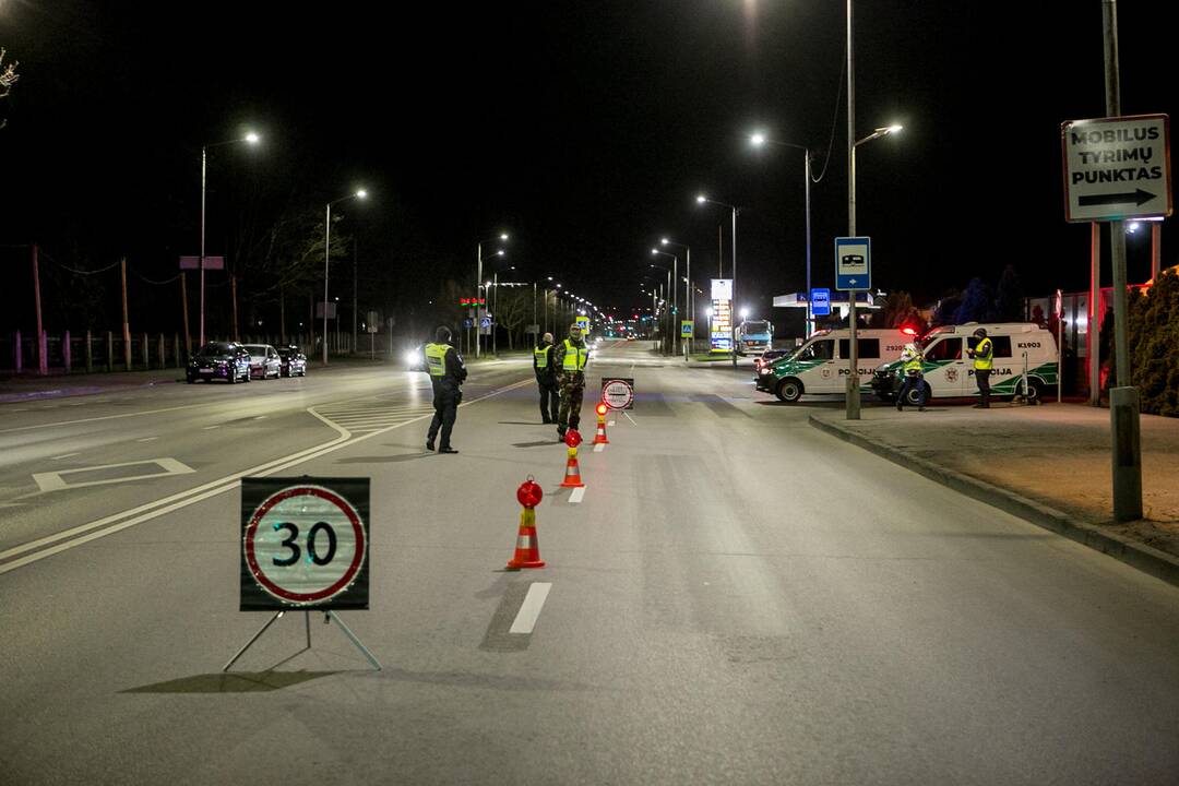 Kaunas uždaromas beveik trims paroms