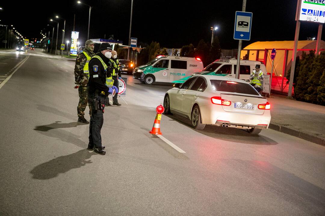 Kaunas uždaromas beveik trims paroms