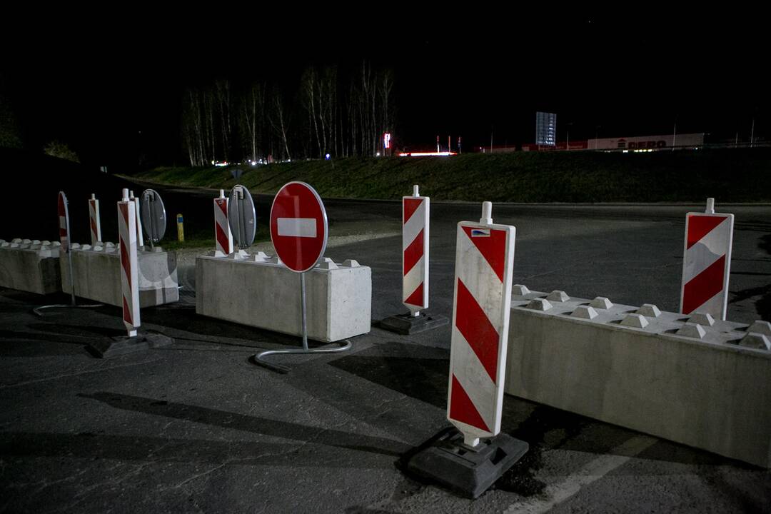 Kaunas uždaromas beveik trims paroms